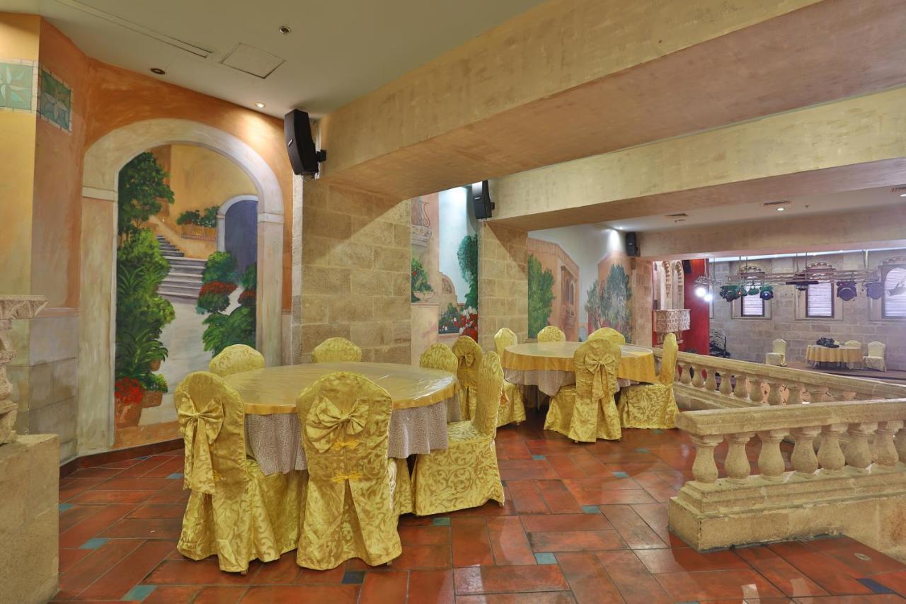 Oyo 335 Manazil Al Ain Grand Hotel Мека Екстериор снимка