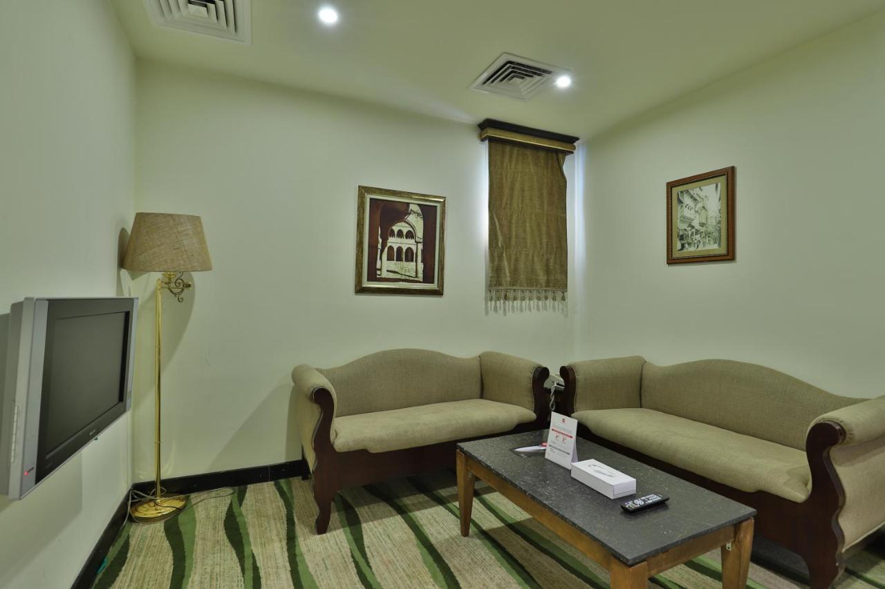 Oyo 335 Manazil Al Ain Grand Hotel Мека Екстериор снимка